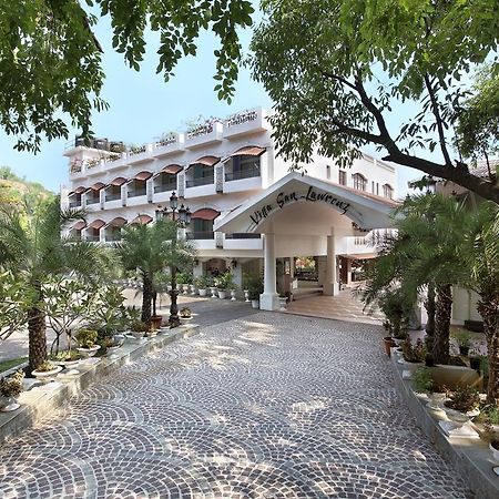 Villa San Lawrenz Lonavala Esterno foto
