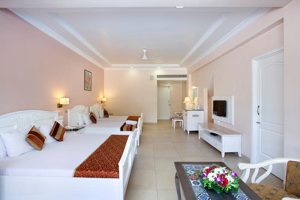 Villa San Lawrenz Lonavala Esterno foto