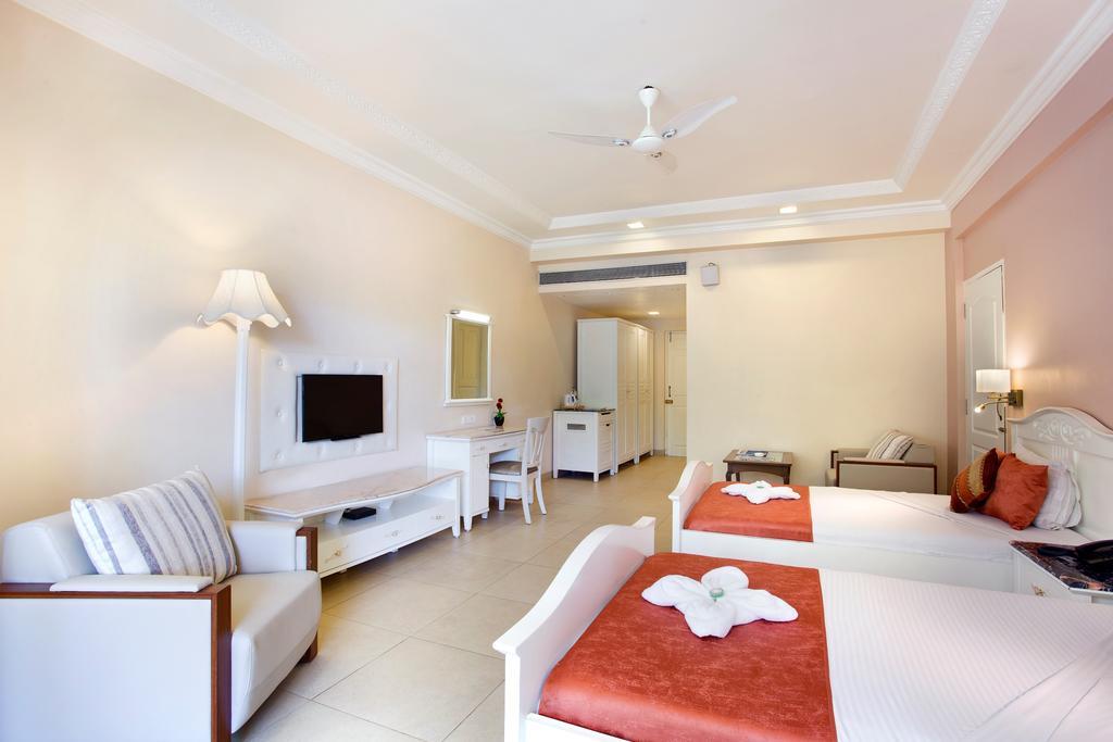 Villa San Lawrenz Lonavala Esterno foto