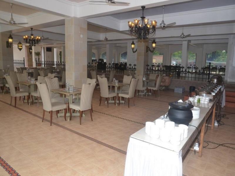Villa San Lawrenz Lonavala Esterno foto